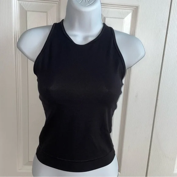 Everlane perform tank top size XXS - Picture 3 of 7